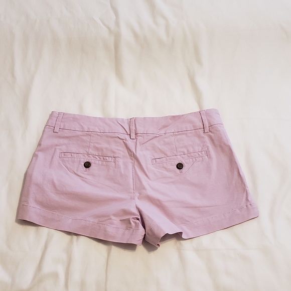 Gap Outlet Women's Shorts - Size 6 - Picture 2 of 3
